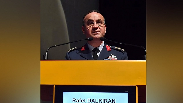 Hava Kuvvetleri Komutanı Rafet Dalkıran oldu