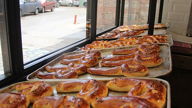 Her Sabah Poğaça Yiyenler Dikkat! Bakın Vücudunuza Neler Yapıyor?