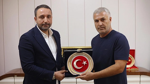 Hizmet-İş Sendikası'ndan Elazığspor'a ziyaret