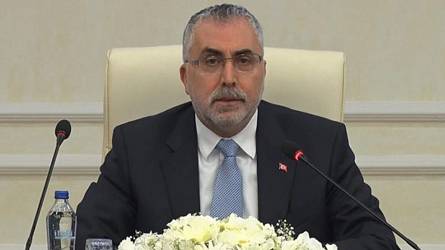 Hükümet, memur ve emekliye ilk 6 ay için yüzde 10 zam teklif etti