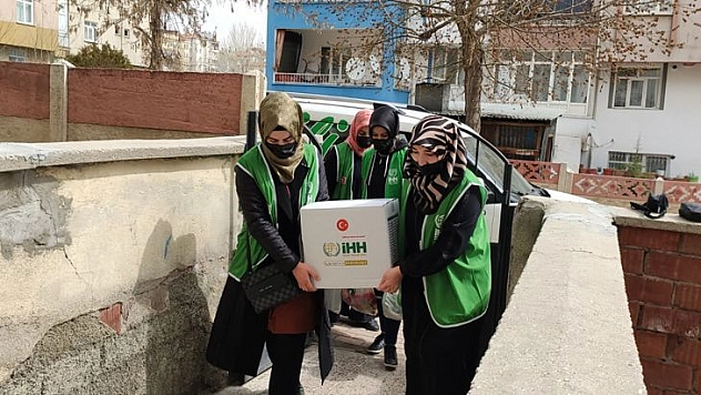 İHH'nın Ramazan Yardımları Ay Boyunca Sürecek