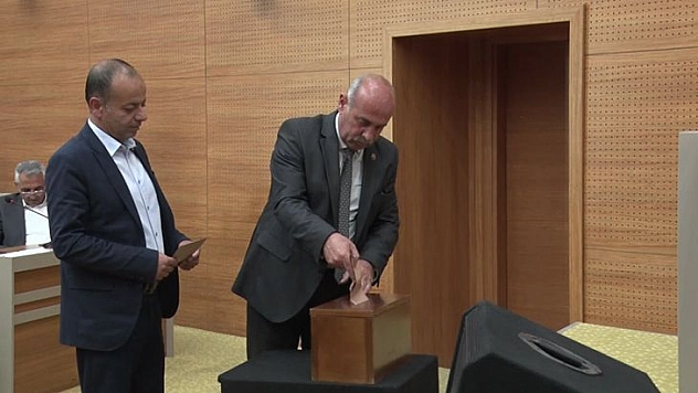 İl Genel Meclisi'nde Encümen Seçildi