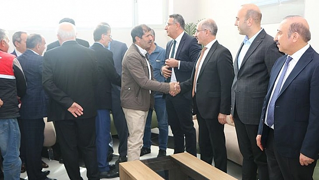 İl Özel İdaresi'nde İlk İş Günü Bayramlaşma ile Başladı