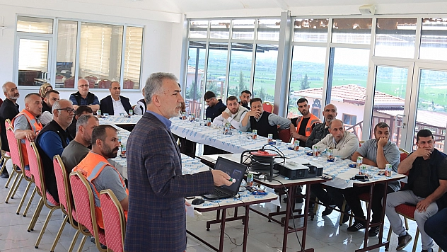 İlaçlama personeline eğitim semineri