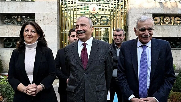 İmralı heyet üyesi, Öcalan'la görüşmek üzere İmralı'ya gidiyor