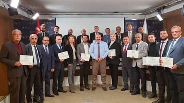 İYİ Parti Elazığ İl Yönetimi Genel Merkez Tarafından Düzenlenen Sertifika Programına Katıldı