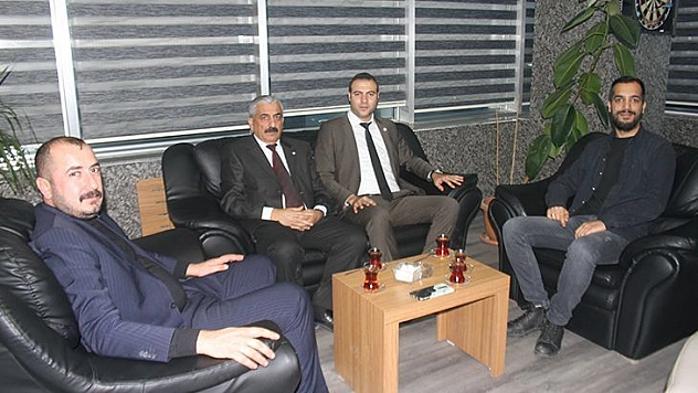 İYİ Parti Gençlik Kolları'ndan Hakimiyet Gazetesi'ne Ziyaret