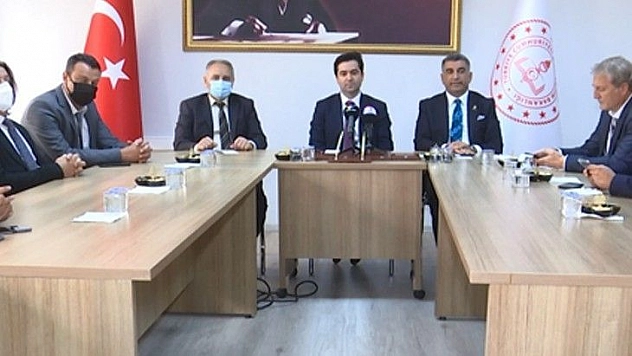 İzmir Büyükşehir Belediyesi Atatürk Anadolu Lisesi'nin Yerine Yeni Okul Yapacak