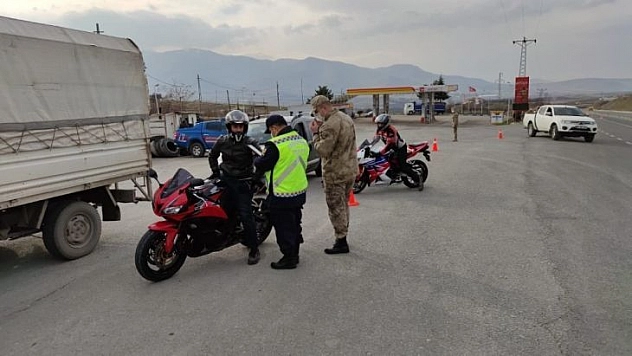 Jandarmadan trafik denetimi