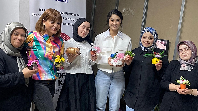 Kadına Yönelik Şiddetle Mücadele Derneği, umudun ışığını yakıyor!