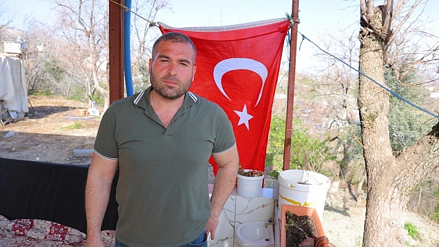 Kahramanmaraş'ta silah seslerini duyunca okula koşan baba yaşadıklarını anlattı