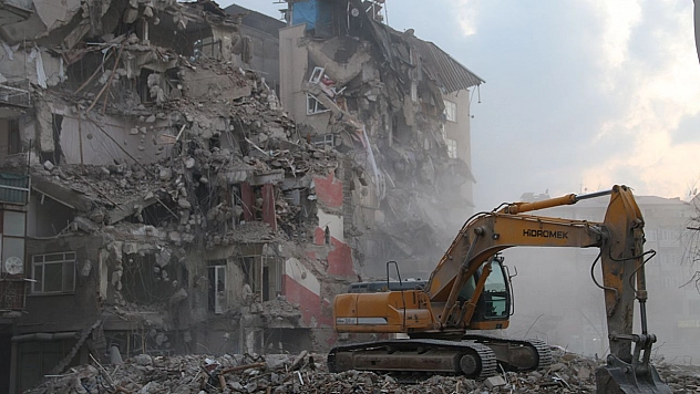 Kalemi Alıp Yazalım…