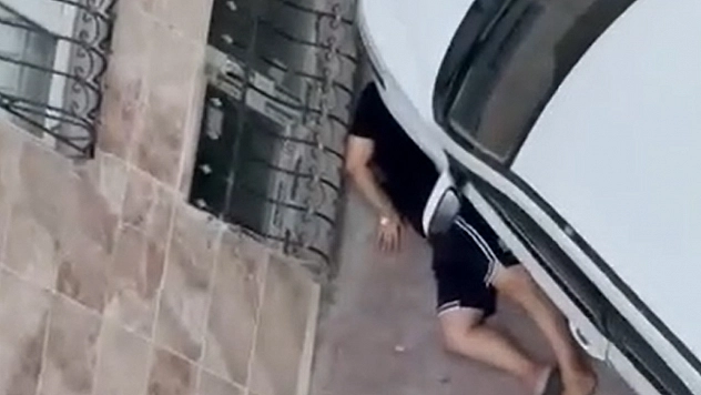 Kanlı pusu: Evinden çıkan adamı kurşun yağmuruna tuttular
