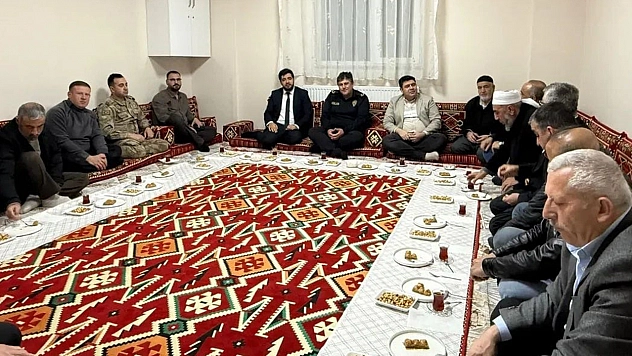 Karakoçan'da emekli din görevlileri unutulmadı