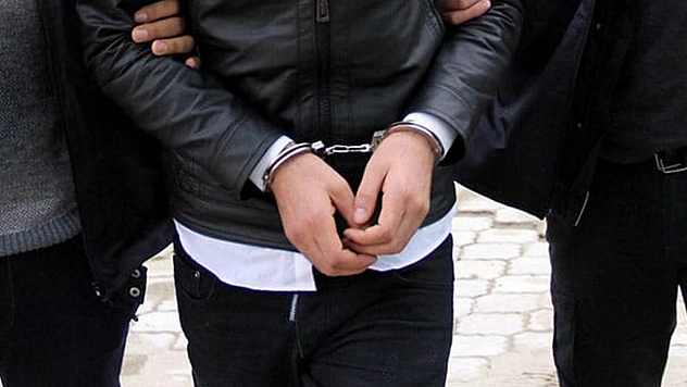 Karakoçan'da Sahte Altın Bozduran Şahıslar polisten kaçamadı