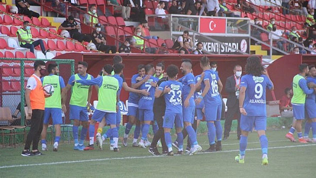 Karakoçlar, evinde başlıyor