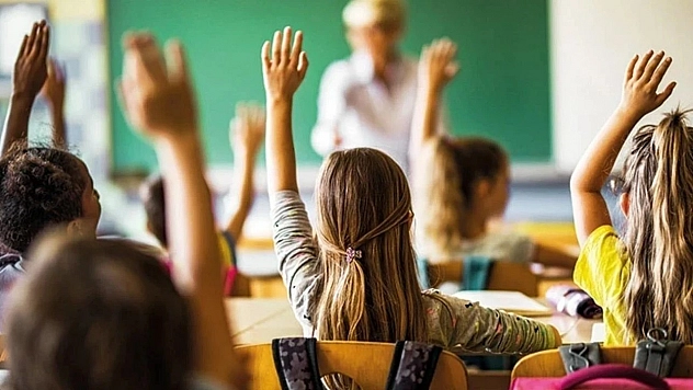 Karneler alındı, velilerin imtihanı başladı: Özel okul ücretleri uçtu