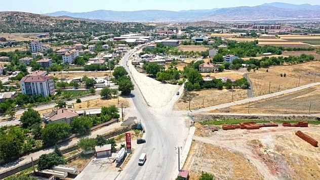 Kazım Karabekir Caddesi'nde Yol Genişletme Çalışması
