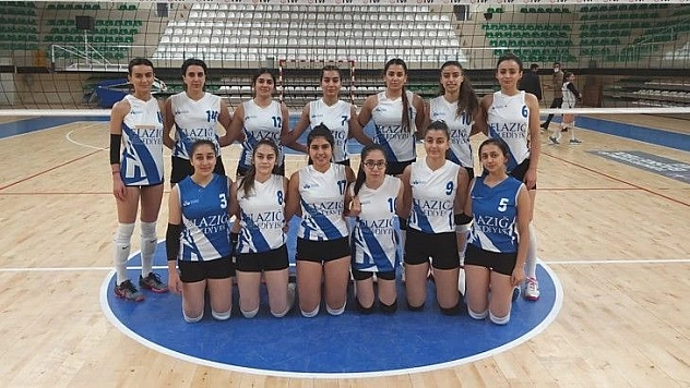 Kızlarımız Mardin'den lider döndü