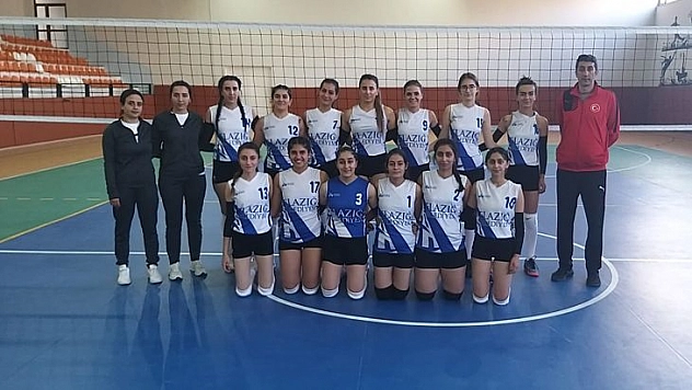 Kızlarımız seriyi sürdürüyor