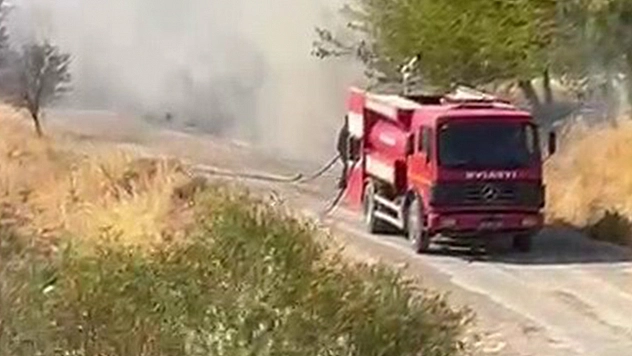 Kömür beldesinde korkutan yangın