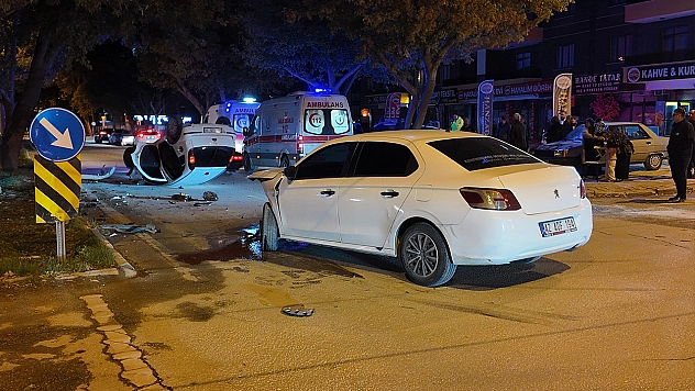 Konya'da feci kaza: otomobil takla attı