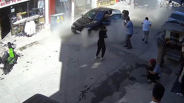 Konya'da iş yerinde tüp patladı: Ortalık savaş alanına döndü