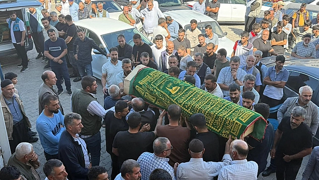 Kuyu faciasında hayatını kaybeden 4 kişi defnedildi