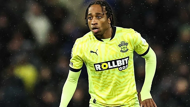 Kyle Walker-Peters, Beşiktaş için geliyor
