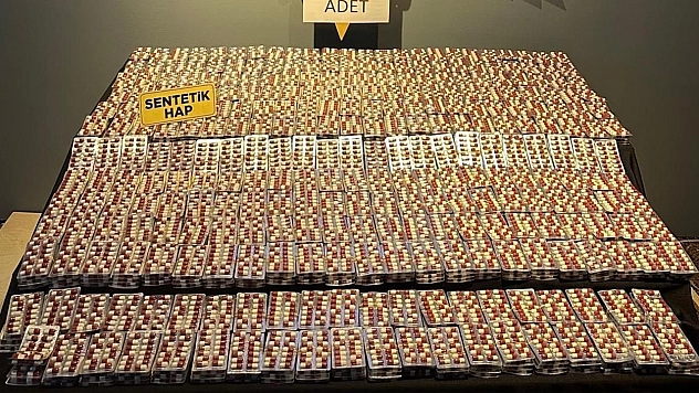 Malatya'da 16 bin 786 sentetik ecza hap ele geçirildi