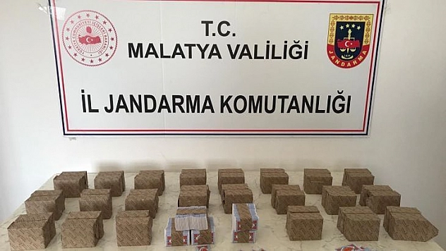 Malatya'da 2 bin 250 deste bandrolsüz sigara kağıdı yakalandı