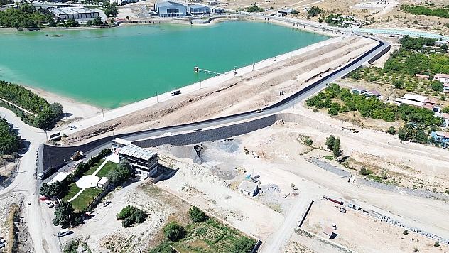 Malatya'da asfalt seferberliği sürüyor