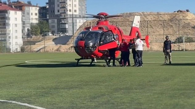 Malatya'da Beyin kanaması geçiren vatandaşın imdadına ambulans helikopter yetişti