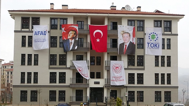 Malatya'da depremzedelere konut teslimleri sürüyor