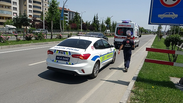 Malatya'da eşi ile tartışan kadın seyir halindeki araçtan atladı
