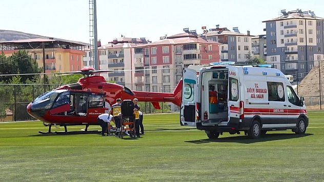 Malatya'da hava ambulansı 76 yaşındaki hasta için havalandı