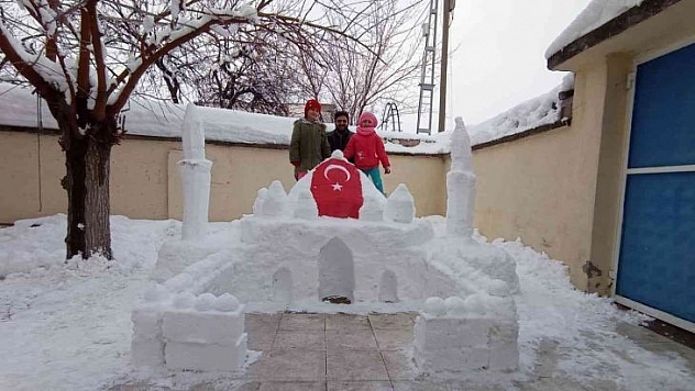 Malatya'da kardan cami