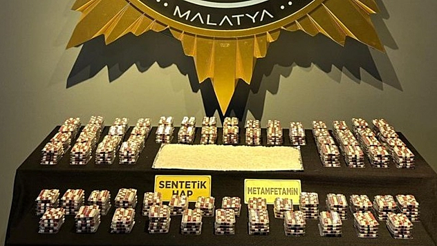 Malatya'da sokak satıcılarına şafak operasyonu: 10 gözaltı