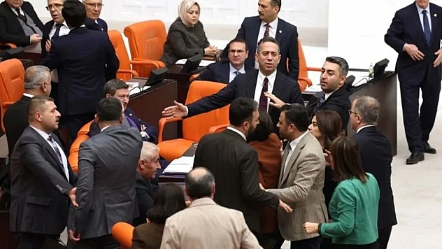 Meclis'te DEM ve İyi Parti vekilleri arasında tansiyon yükseldi
