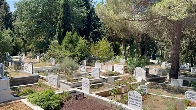 Mezarlıkta korkunç olay! Varilin içinden 21 cenin çıktı