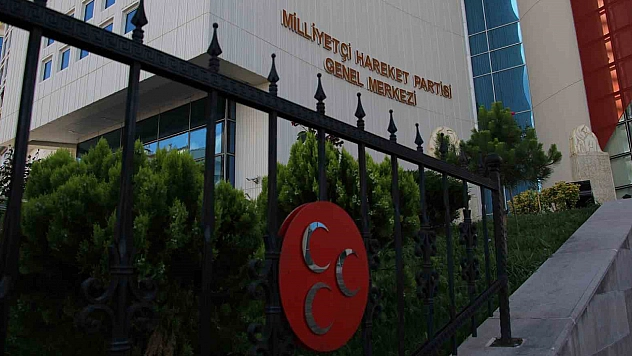 MHP'de Yönter krizi