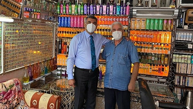 Milletvekili Erol'dan 45 Yıllık Berbere Ziyaret