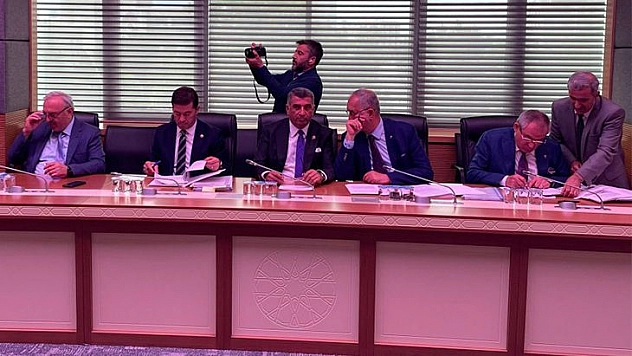 Milletvekili Erol: 'Deprem Konutları 2020 Yılına Göre Fiyatlandırılmalıdır'