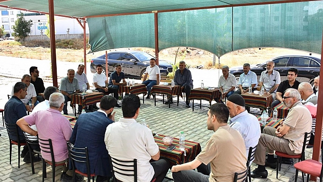 Milletvekili Keleş'ten hafta sonu mesaisi: Ataşehir'de gönül sofrası kuruldu