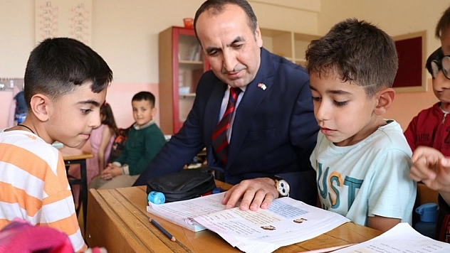 Milli Eğitim Müdürü Yücel, 'Öğrencilerimiz için var gücümüzle çalışıyoruz'