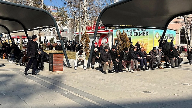 Milyonlarca emeklinin maaş zammı şekilleniyor