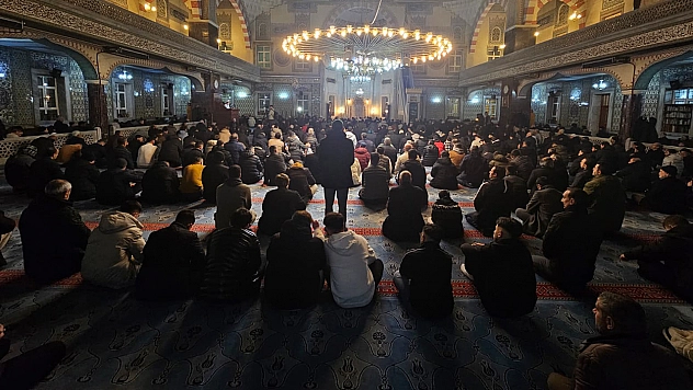 Miraç Kandili Elazığ'da dualarla idrak edildi