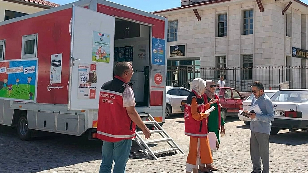 Mobil Sosyal Hizmet Aracı Elazığ'da vatandaşlarla buluşuyor