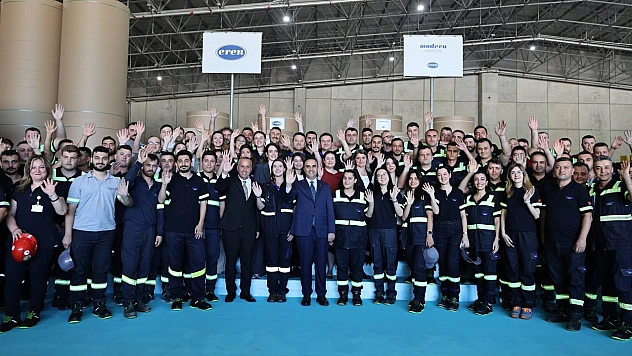 Modern Karton'dan Zonguldak'a büyük yatırım: Bakan Kacır açılışı gerçekleştirdi
