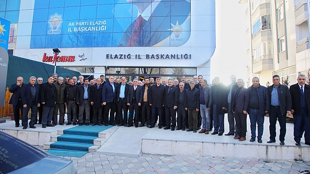 Muhtarlardan Ak Parti Elazığ İl Başkanlığına 'Erdoğan'ın Yanındayız' Ziyareti